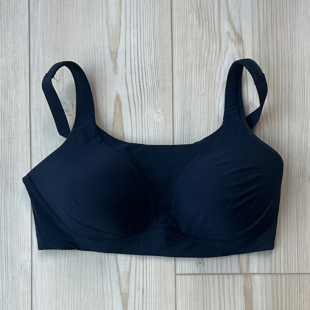 Lululemon Run Times Bra SZ 38DD